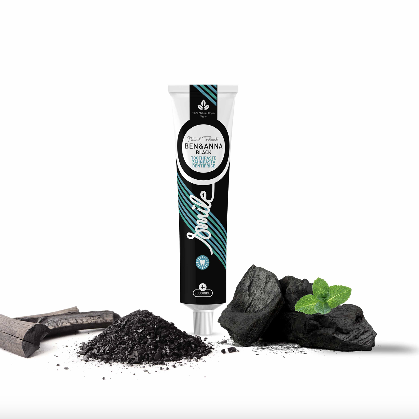 Ben&Anna Hambapasta aktiivsöega Black, 75 ml